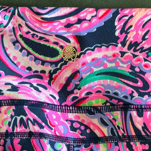 Lilly Pulitzer UPF 50+ LUXLETIC 24" Weekender High Rise Midi Legging XXL - Picture 12 of 12